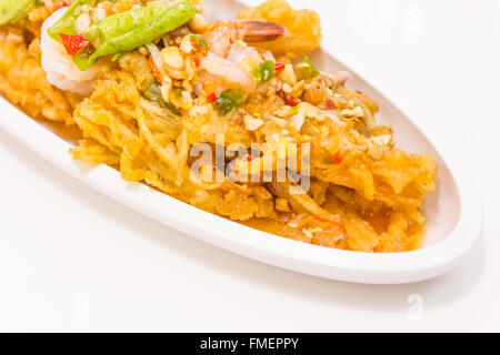 Thailändische Küche (Yum Sam Grob): Knusprige Fisch Maw in würziger Salat Stockfoto