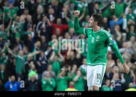 7. September 2015 - Euro 2016-Qualifikation - Gruppe F - Nordirland 1 Ungarn 1. Nordirland hat Kyle Lafferty weiterleiten Stockfoto