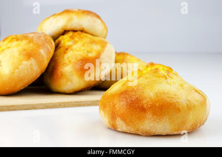 Verschiedene gebackene Brötchen Stockfoto