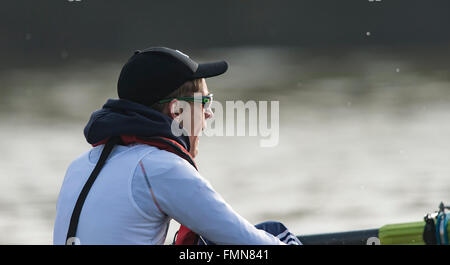 VEREINIGTES KÖNIGREICH. 12. März 2016. Boat Race Finale Befestigungen vor der Regatta. Cambridge University Boat Club V Deutsch unter 23 s. CUBC:, B) Felix Newman, 2) Ali Abbasi, 3) Charles Fisher, 4) Clemens Auersperg, 5) Luke Juckett, 6) Henry Hoffstot, 7) Ben Rubel, S) Lance Tredell, C) Ian Middleton. Bildnachweis: Duncan Grove/Alamy Live-Nachrichten Stockfoto