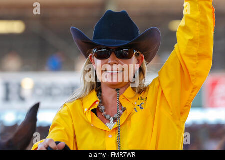 Florida, USA. 12. März 2016. Tausende von Rodeo Enthusiasten erwies sich der 88. Arcadia Rodeo WM in Florida mit Ereignissen z. B. Reiten ohne Sattel, beobachten steer wrestling, Mutton Bustin ', und nach unten Abseilen. Bildnachweis: Findlay/Alamy Live-Nachrichten Stockfoto