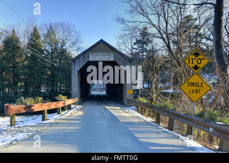 Kingsley überdachte Brücke in Claredon, Vermont Stockfoto