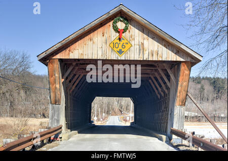 Depot überdachte Brücke in Pittsford, Vermont Stockfoto