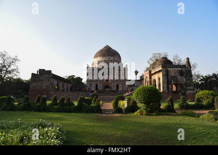 Bada Gumbad ist, dass ein Grab in Neu-Delhi von der letzten Linie der Lodhi Dynastie im 15. Jahrhundert erbaut Stockfoto