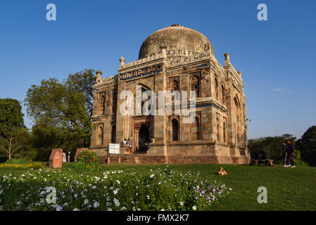 Shisha Gumbad ist ein Grab in Neu-Delhi von der letzten Linie der Lodhi-Dynastie zwischen 1489 und 1517 gebaut. Stockfoto