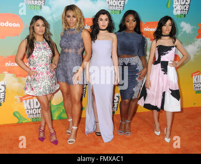 Inglewood, Kalifornien, USA. 12. März 2016.  Ally Brooke, Dinah-Jane Hansen, Lauren Jauregui, Normani Kordei, Camila Cabello, fünften Harmonie. 2016 statt Nickelodeon Kids' Choice Awards im Forum. Bildnachweis: Byron Purvis/AdMedia Credit: Byron Purvis/AdMedia/ZUMA Draht/Alamy Live-Nachrichten Stockfoto