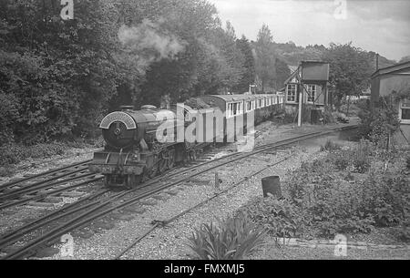 RH & DR Lok Nr. 3 Southern Maid auf der blauen Bahn AG Zug vor 1955, wenn sie Rauch Deflektoren erworben Stockfoto