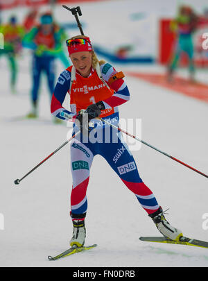 Holmenkollen, Oslo, Norwegen. 13. März 2016. IBU Biathlon Weltmeisterschaften. Tiril Eckhoff Norwegens in Aktion während der Damen-12,5 km Masse starten Wettbewerb bei der IBU Weltmeisterschaften Biathlon. Bildnachweis: Aktion Plus Sport/Alamy Live-Nachrichten Stockfoto