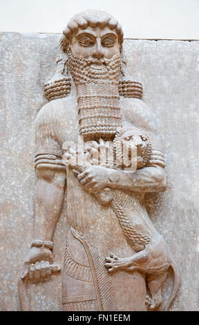 Alten sumerischen Steinbildhauen mit Keilschrift scripting Stockfoto