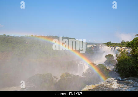 Berühmten Iguazu-Wasserfälle an der Grenze zwischen Argentinien und Brasilien Stockfoto