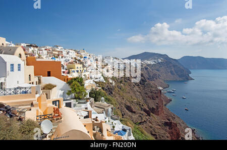 Santorini - der Look von Oia nach Osten Stockfoto