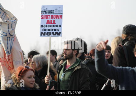 Yarl es Wood Demonstration, Bedford, Großbritannien Stockfoto