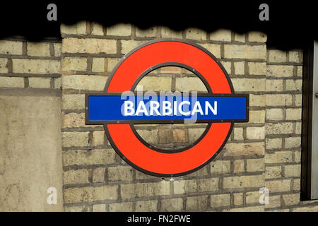 U-Bahn-Station Barbican London UK KATHY DEWITT Stockfoto