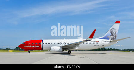 Boeing, B 737 800, B737-800, Norwegisch, Wencke Foss, roll-out, im Flugzeug, Flughafen, Übersicht, Panorama, Aussicht, MUC, Rollen Stockfoto