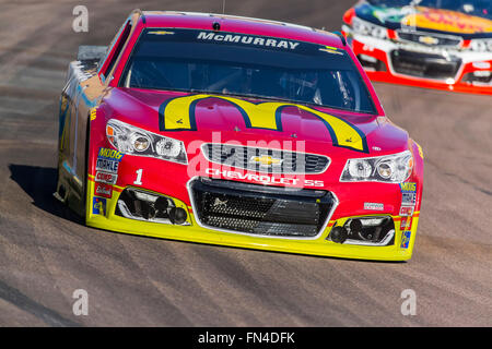 Avondale, AZ, USA. 12. März 2016. Avondale, AZ - 12. März 2016: Jamie McMurray (1) braucht, um die Strecke für den guten Sam-500 auf dem Phoenix International Raceway in Avondale, AZ © Csm/Alamy Live-Nachrichten Stockfoto