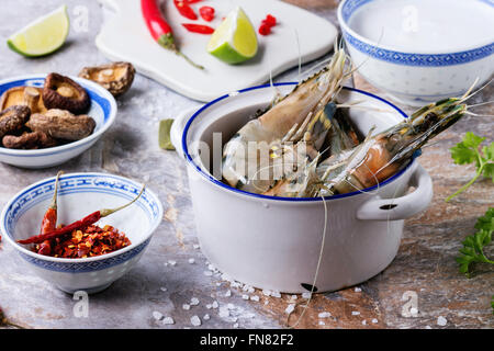 Zutaten für Tom Yam Suppe Stockfoto