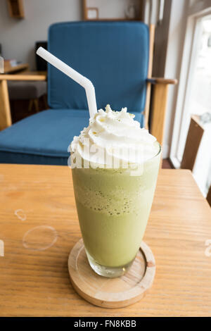 Grüner Tee-frappe Stockfoto