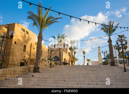 TEL AVIV, ISRAEL - 2. März 2015: Die St. Peterskirche in Altstadt von Jaffa auf Kedumim Platz. Stockfoto