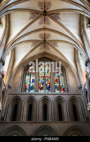 Südlichen Querschiff Glasfenster. Wells Cathedral. Somerset, England Stockfoto