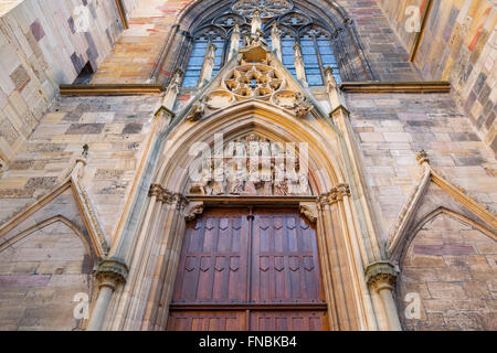 Fassade-Saint-Martin-Kirche von Colmar, Elsass, Frankreich Stockfoto