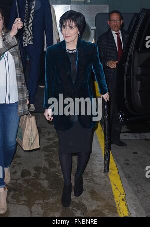 New York, NY, USA. 14. März 2016. Enya unterwegs für Promi-Schnappschüsse - Mo, New York, NY 14. März 2016. Bildnachweis: Derek Sturm/Everett Collection/Alamy Live-Nachrichten Stockfoto