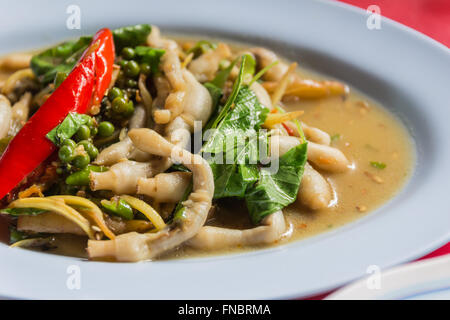 Thailand Essen Pilze mit Ingwer Chili. Stockfoto