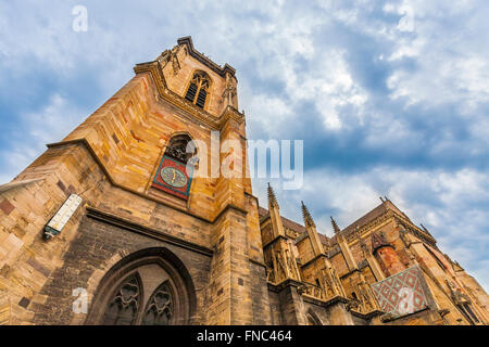 Fassade-Saint-Martin-Kirche von Colmar, Elsass, Frankreich Stockfoto