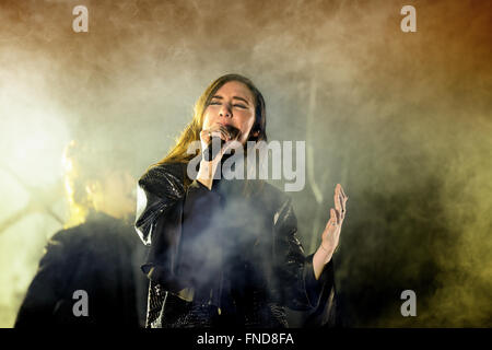 BARCELONA - 14 JUN: Lykke Li (Sängerin und Songwriterin aus Schweden) führt auf Sonar Festival am 14. Juni 2014. Stockfoto