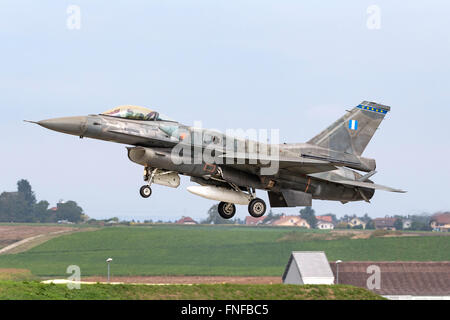 Kampfflugzeuge der griechischen Luftwaffe (Hellenic Air Force, HAF) Lockheed Martin F-16 Fighting Falcon Stockfoto