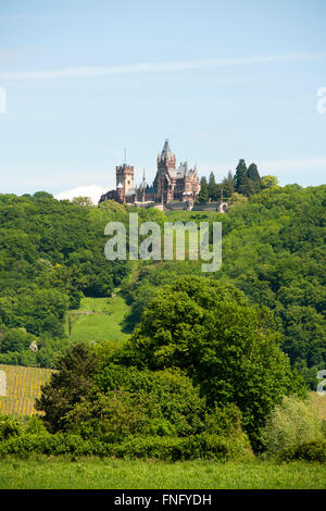 Deutschland, Nordrhein-Westfalen, Blick von Bad Godesberg-Mehlem Zur Schloss Drachenburg Stockfoto