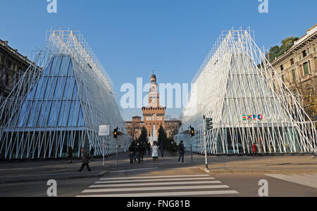 Europa, Italien, Lombardei, Mailand, Expo 2015, Expo Gate, Castello Platz Stockfoto