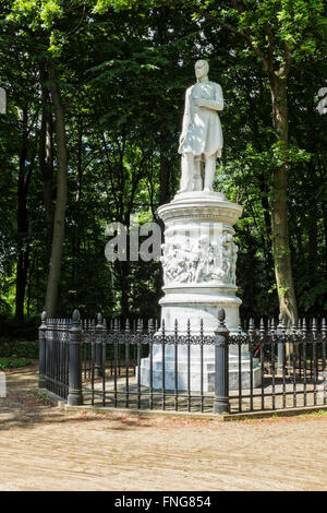 Friedrich der große Denkmal im Tiergarten öffentliche Park im Sommer, Berlin Stockfoto