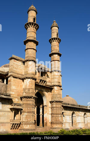 Champaner - Pavagadh archäologischer Park ist eine historische Stadt im Bundesstaat Gujarat. Sahar-Ki-Masjid-Moschee. (UNESCO) Stockfoto