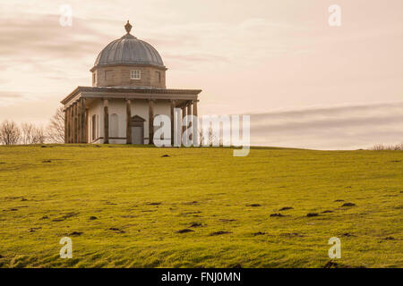 Einen malerischen Blick auf den Tempel der Minerva am Hardwick Park,Sedgefield,Co.Durham,England,UK Stockfoto