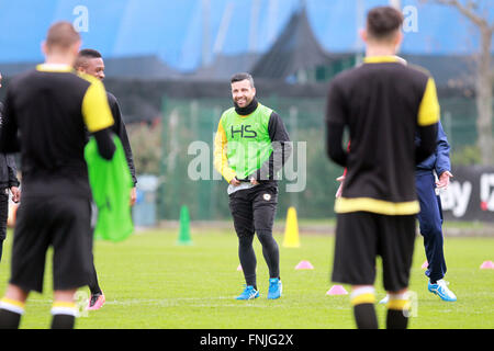 Udine, Italien. 15. März 2016. Udinese forward Antonio Di Natale lächelt während der Trainingseinheit Credit: Andrea Spinelli/Pacific Press/Alamy Live News Stockfoto