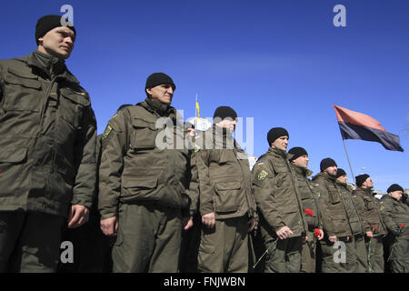 Kiew, Ukraine. 16. März 2016. Veranstaltungen anlässlich des zweiten Jahrestages der Gründung des ersten Bataillons der nationalen beschützen unter den freiwilligen sie. S. Kolschitzky © Nazar Furyk/ZUMA Draht/Alamy Live-Nachrichten Stockfoto