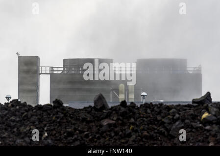 Das Svartsengi geothermische Kraftwerk in Island Stockfoto