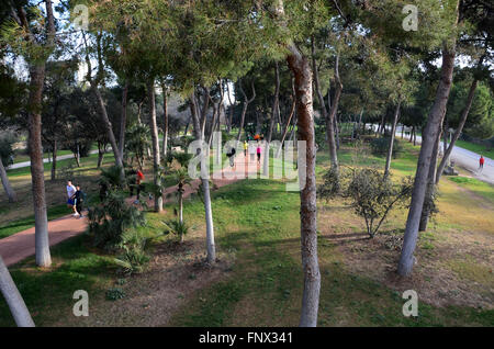 Joggen im Jardin del Turia, Valencia, Spanien Stockfoto