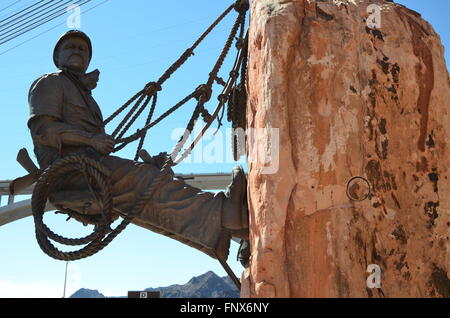 Statue zum Gedenken an die Arbeiter, die Hoover-Staudamm gebaut Stockfoto