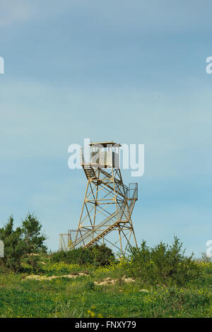 Aussichtsturm auf Mount Gilboa in Israel Stockfoto