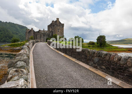 Berühmte Eilean Donan Castle auf den schottischen Highlands. Stockfoto