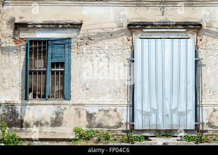 Alte Fenster Gebäude Textur und Hintergrund Stockfoto