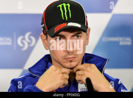 Doha, 16 März. 20. März 2016. Spanische MotoGP-Pilot Jorge Lorenzo der Movistar Yamaha MotoGP besucht eine Pressekonferenz auf dem Losail International Circuit in Doha, Katar, 16. März 2016. Erste Rennen der MotoGP-WM-Saison 2016 wird am Losail International Circuit am 20. März 2016 stattfinden. © Nikku/Xinhua/Alamy Live-Nachrichten Stockfoto