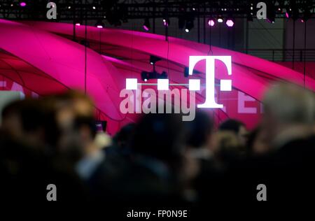 Logo der Telekom, Deutschland, Stadt Hannover, 16. März 2016. Foto: Frank Mai Stockfoto