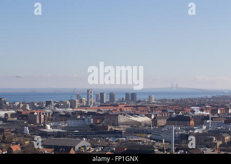 Kopenhagen, Dänemark - 16. März 2016: Blick auf die Skyline von Christiansborg Burgturm. Stockfoto