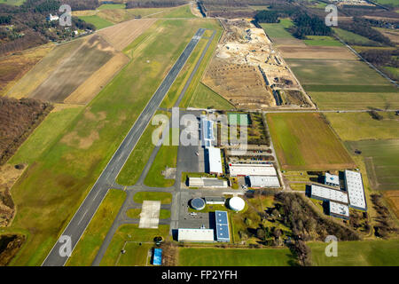 Luftaufnahme, Flugplatz Dinslaken Schwarze Heide, Landebahn, allgemeine Luftfahrt, Segelfliegen Flugplatz, Flugplatz Unternehmen Schwarze Heide, Stockfoto