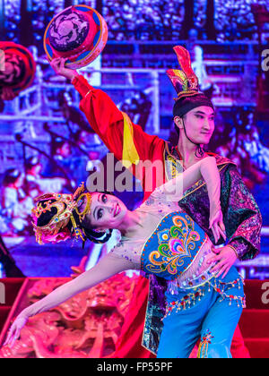 Tang-Dynastie Tanz und Musik-Show im Sonnenschein Grand Theatre, Xian Stadt, Provinz Shaanxi, China Stockfoto