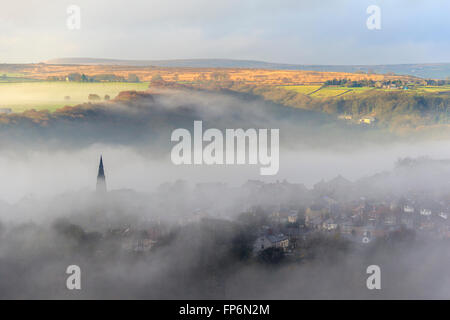 Nebligen Tag in Halifax West Yorkshire UK Stockfoto