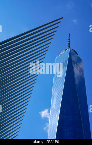 Oculus mit Freedom Tower aka One World Trade Center, Manhattan, New York City, USA Stockfoto