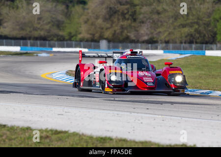 Sebring, FL, USA. 17. März 2016. SpeedSource Mazda-Rennen durch die Kurven bei den Mobil 1 12 Stunden von Sebring auf dem Sebring International Raceway in Sebring, FL. Credit: Csm/Alamy Live-Nachrichten Stockfoto